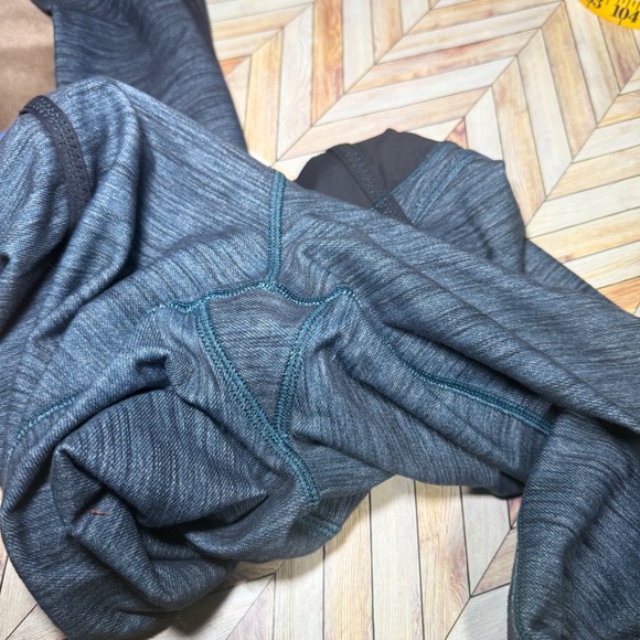 Lululemon Forme Pant Sz 6 Yoga Straight Leg W59595 Blue Black Mid Rise Dance Gym - Picture 8 of 12